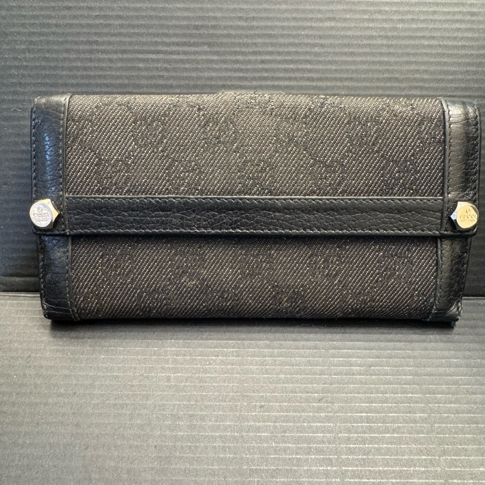 Gucci Black Leather Wallet